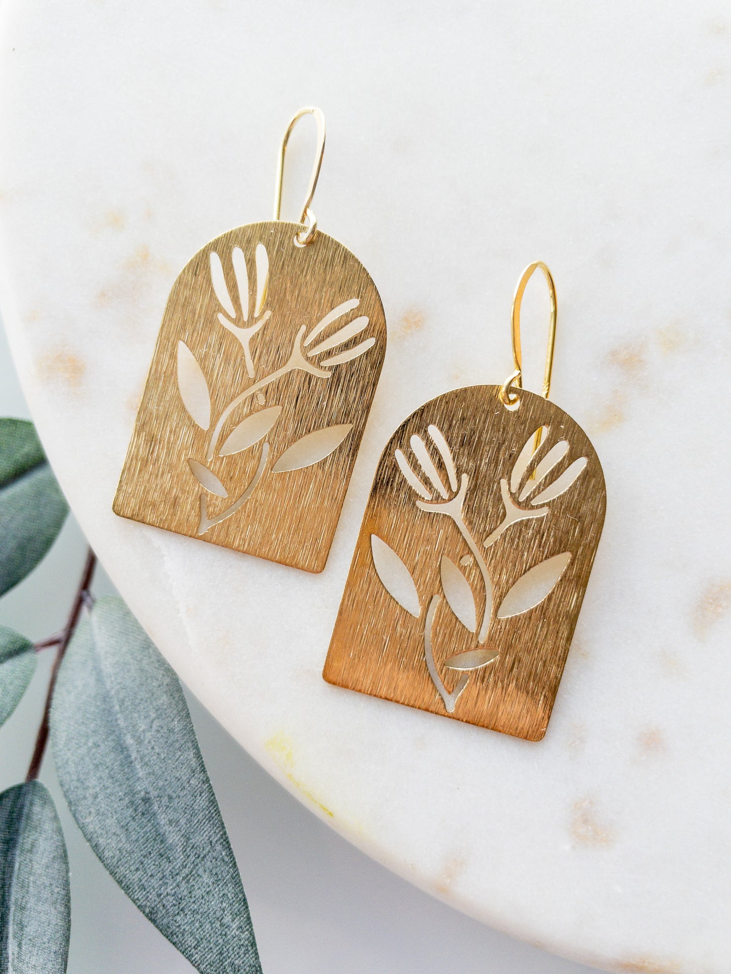 gold earring | metal scandi flower earring