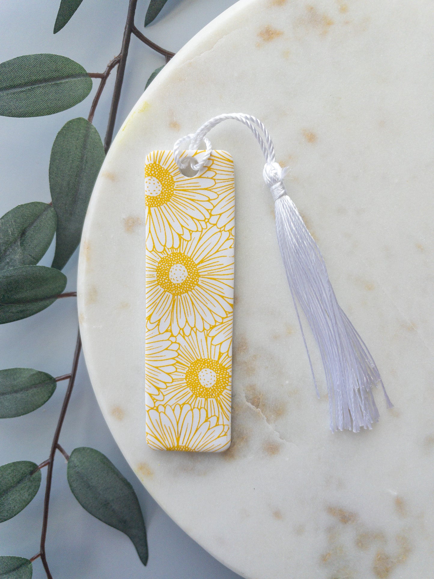 clay bookmark | Daisy
