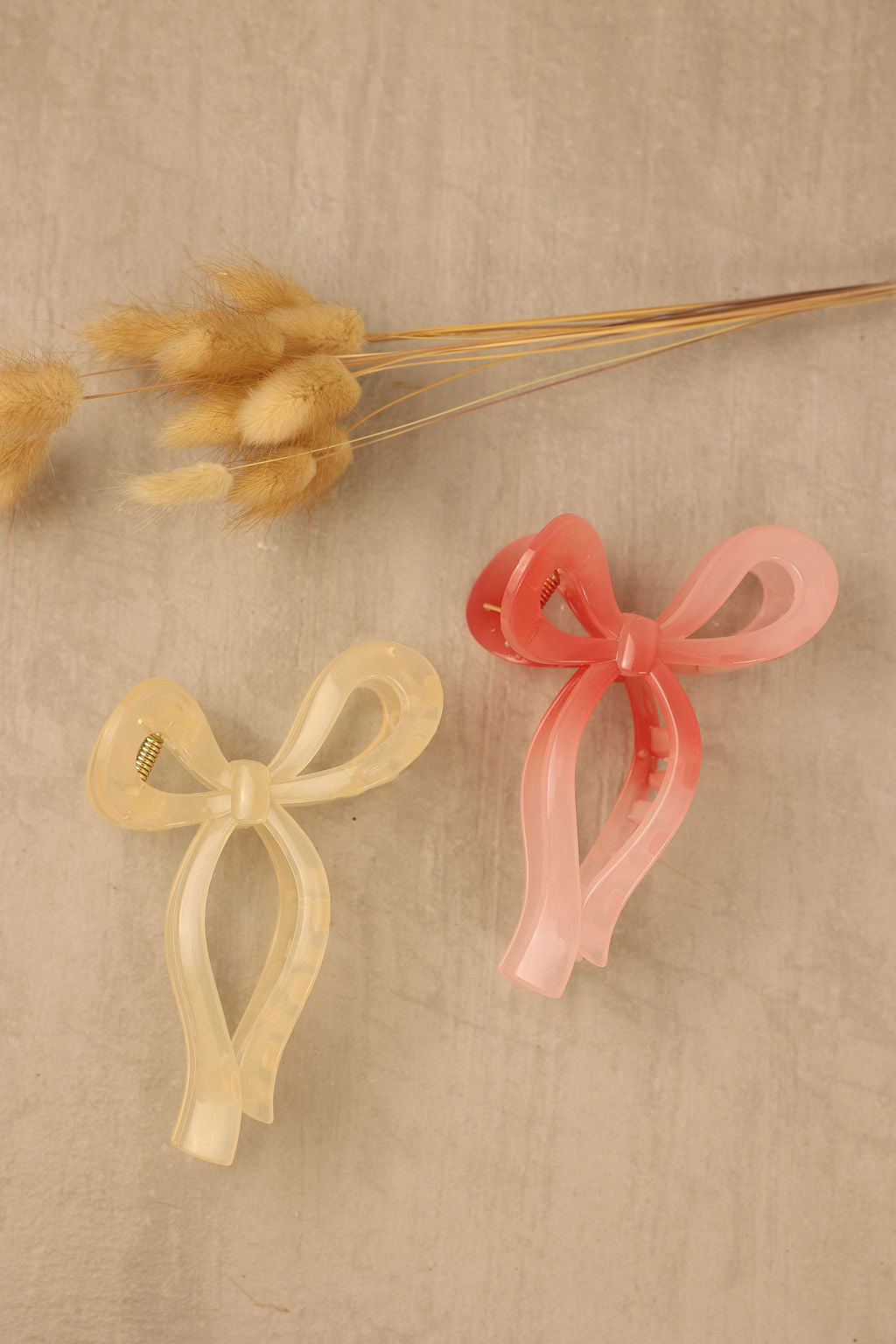 Bow hairclips