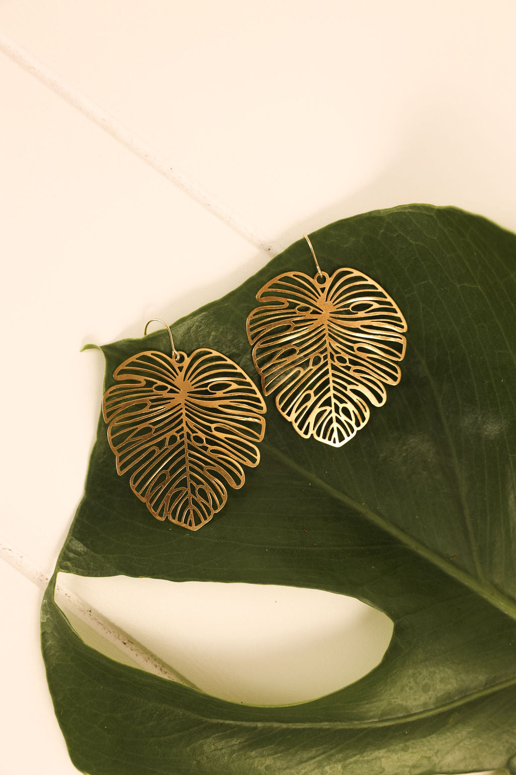 Monstera Leaf | Gold