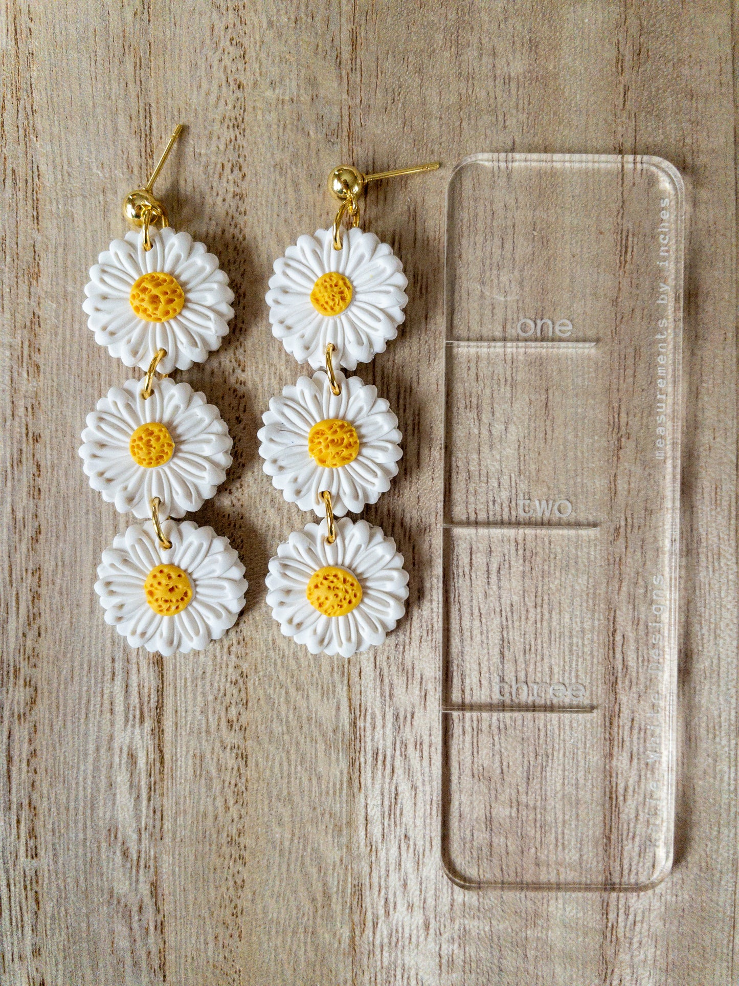 clay earring | daisy chain earring