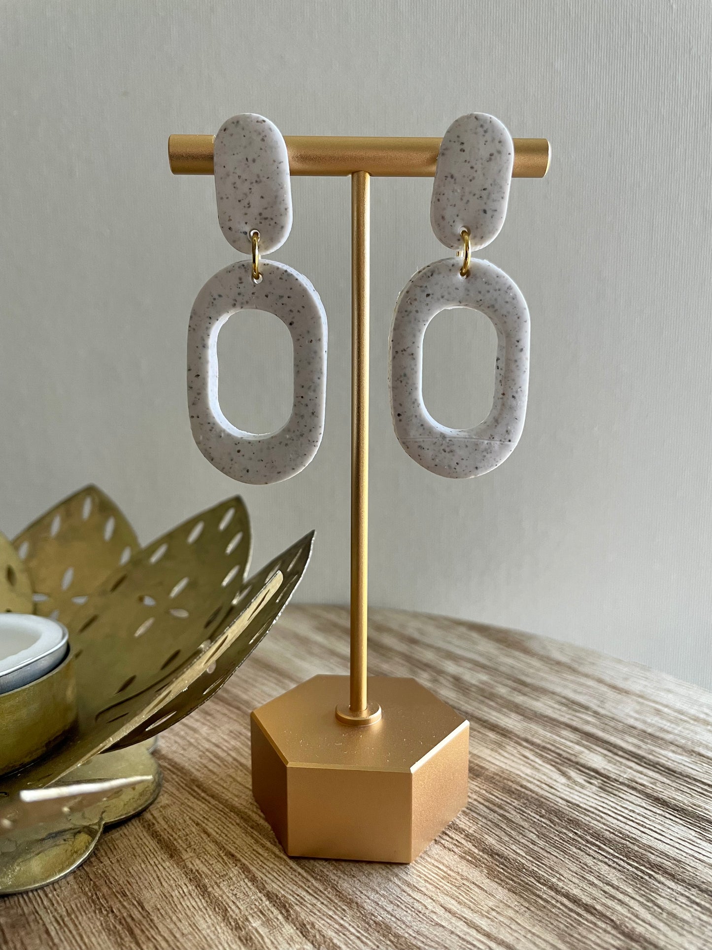 clay earrings | open oval drops